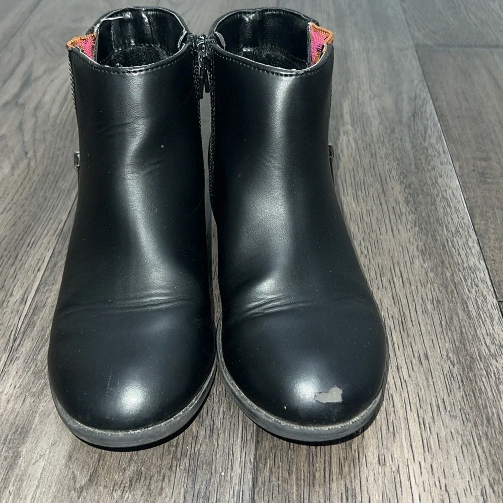 Sugar black dress booties with zippers and cheetah print